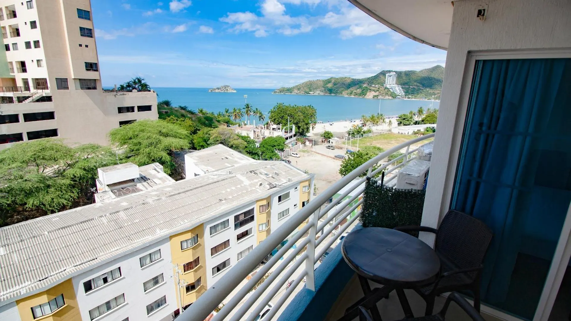 Apartamentos Con Vista Al Mar Brisa Marina Rodadero - By Bedviajes Santa Marta  Apartment